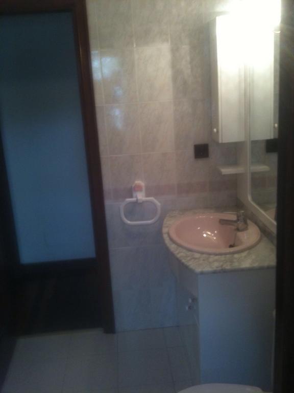 Habitaciones Lopez Azcona 诺哈 外观 照片